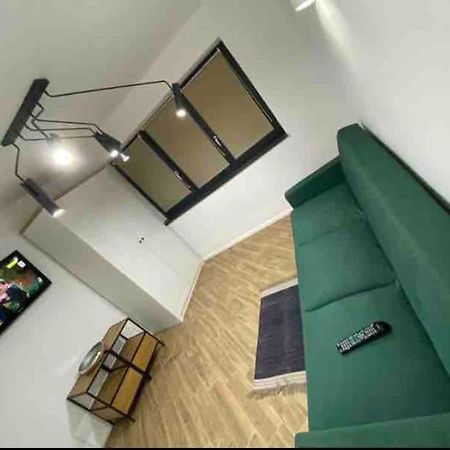 Apartamento Enescu Flat Suceava Exterior foto